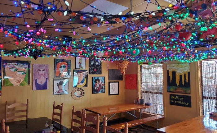 darwell's happiness cafe